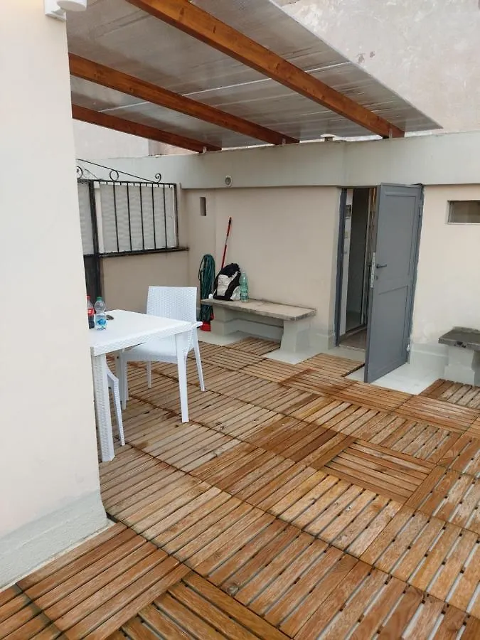 San Giovanni's Attic Appartamento Roma 0*,